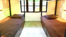 hostels/hobbit-house/hobbit-house-02.jpg